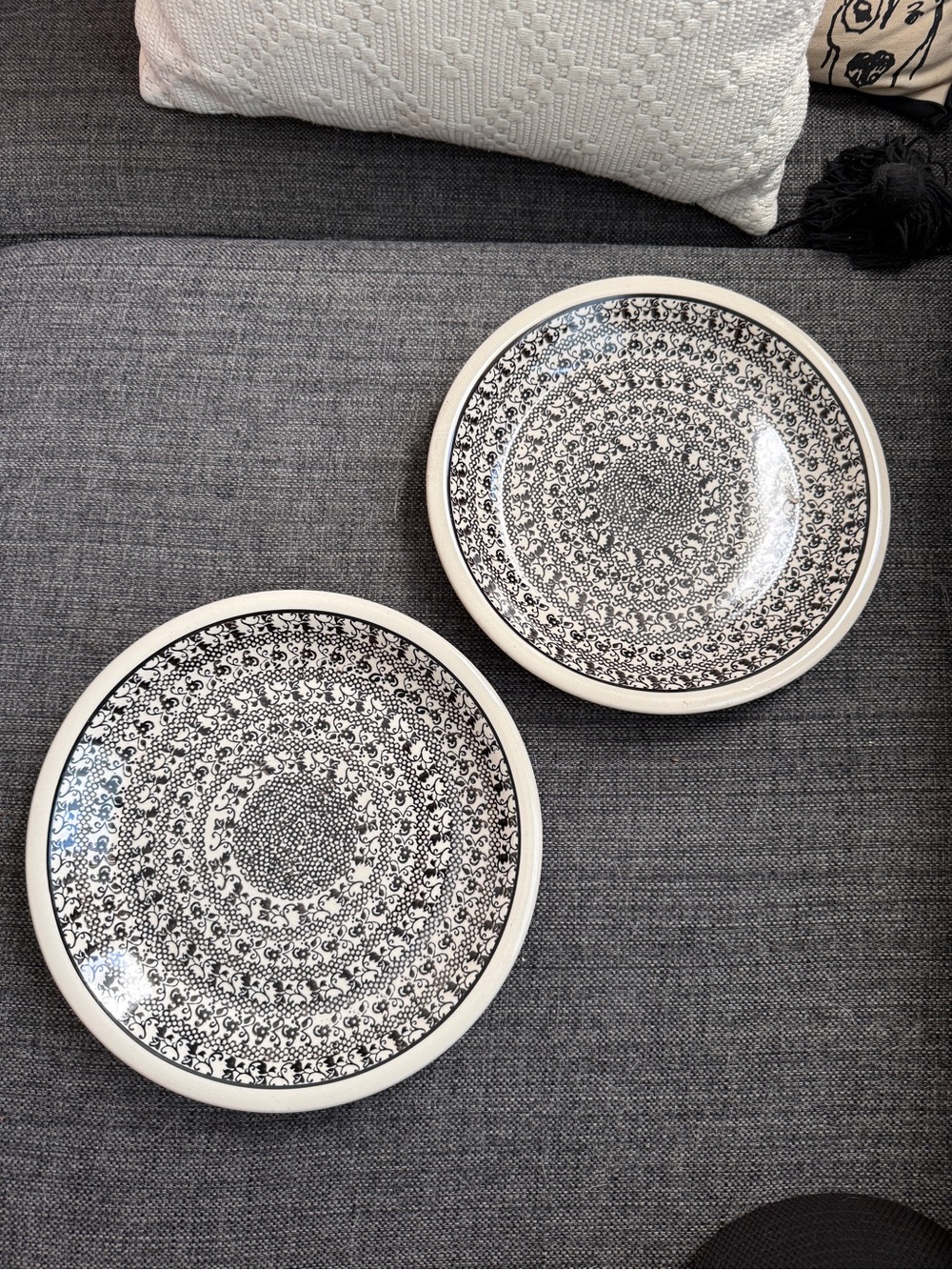 Handmade Black & White Decorative Ceramic Wall Plate - BOLESLAWIE POLAND